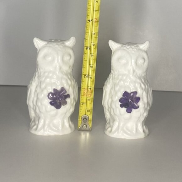 White Owl with Amethyst Flower Salt & Pepper Shakers - Picture 2 of 8